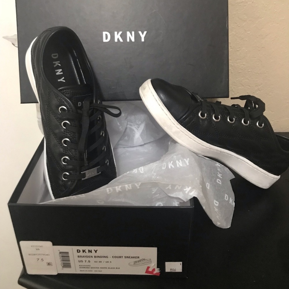 DKNY SHOES